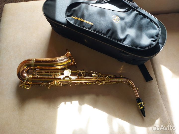 Саксофон альт бу