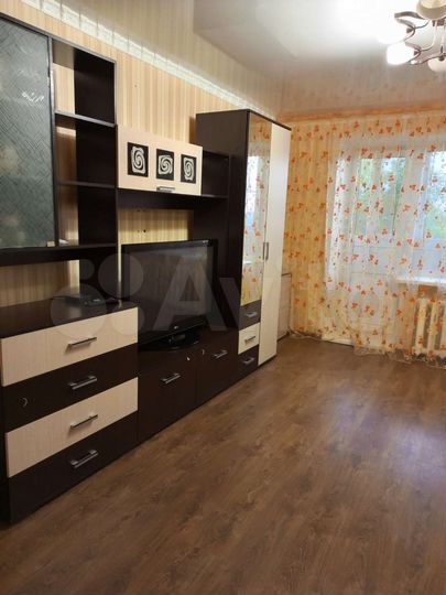 2-к. квартира, 57 м², 3/5 эт.