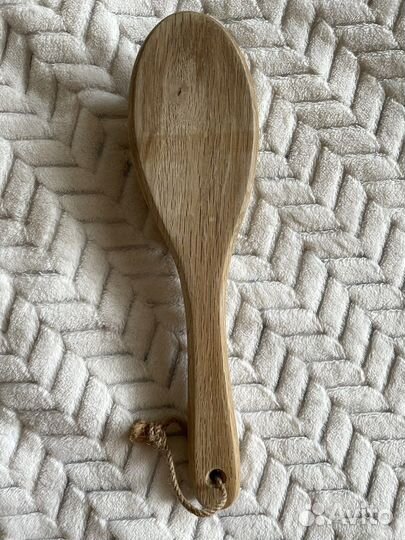 Массажная щетка натуральная от целлюлита