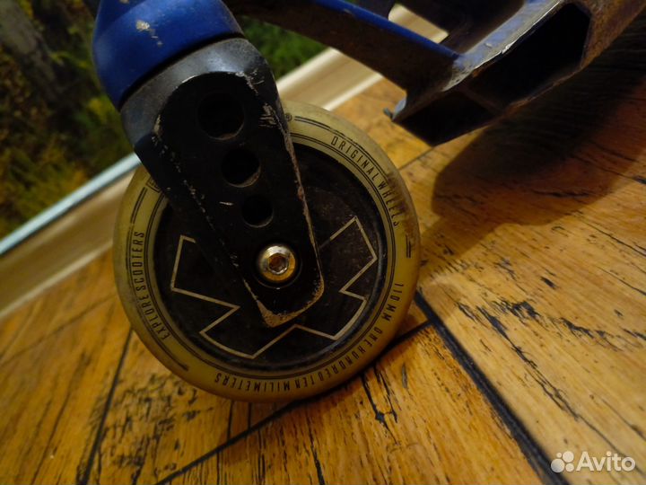 Трюковой самокат