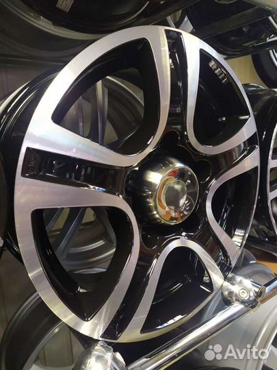 Диски R16 5x139,7 et35 d 110,1 кик Талисман Новые