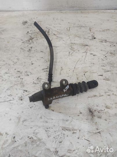 Рабочий цилиндр сцепления Hyundai Elantra 3 XD