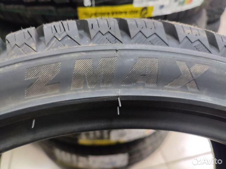 Zmax Winternova Stud II 225/40 R18