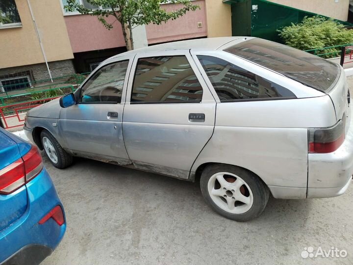 ВАЗ 2112 1.5 МТ, 2004, битый, 170 000 км