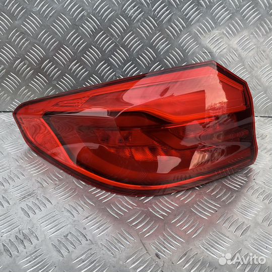 Задний левый фонарь BMW 5 G30 USA