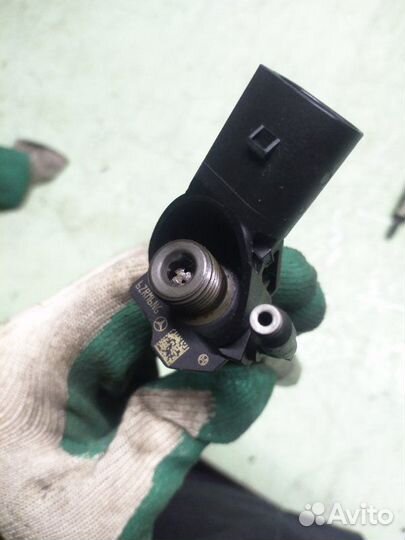 Топливная форсунка к-кт Mercedes Sprinter W906 646