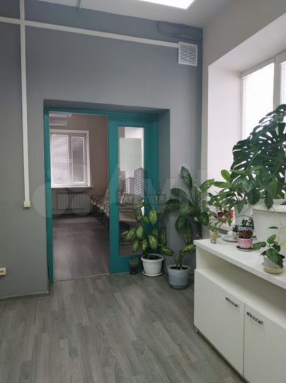 Продам производственную базу с офисами 2888 кв.м