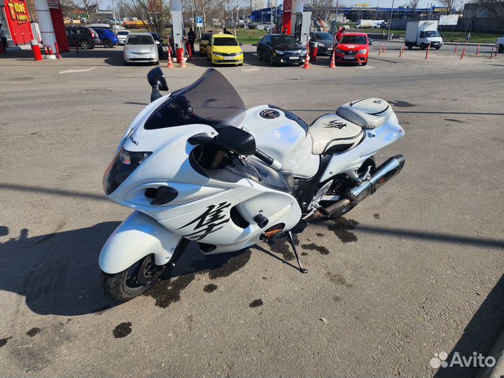 Suzuki GSX1300R Hayabusa