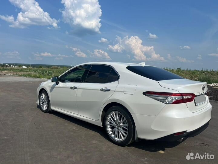 Toyota Camry 3.5 AT, 2019, 77 900 км