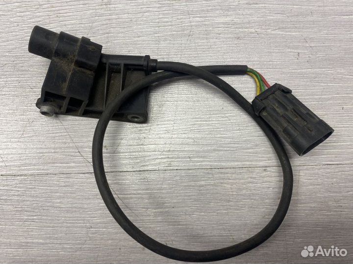 Датчик распредвала Opel Vectra 1.6 2001