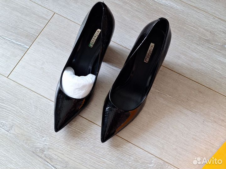 Новые туфли Vitacci