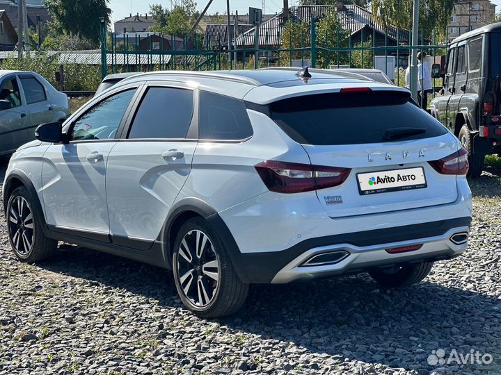 LADA Vesta 1.6 МТ, 2023, 28 000 км