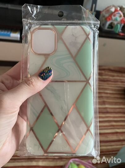 Чехол на iPhone 11