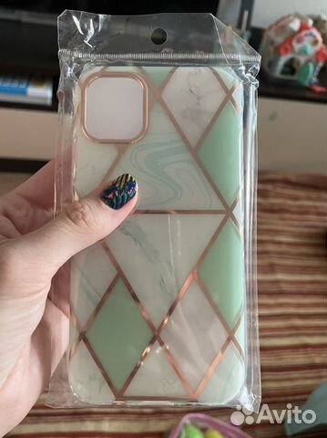 Чехол на iPhone 11