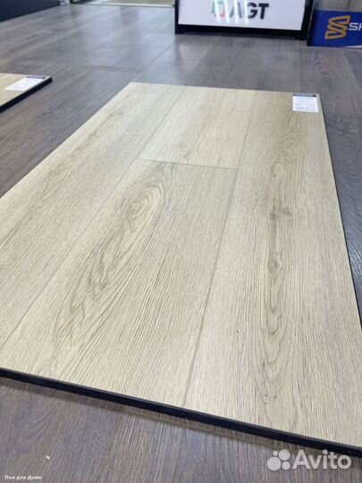 Виниловая плитка / Виниловый пол