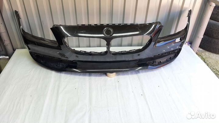 Передний бампер BMW 6 F06