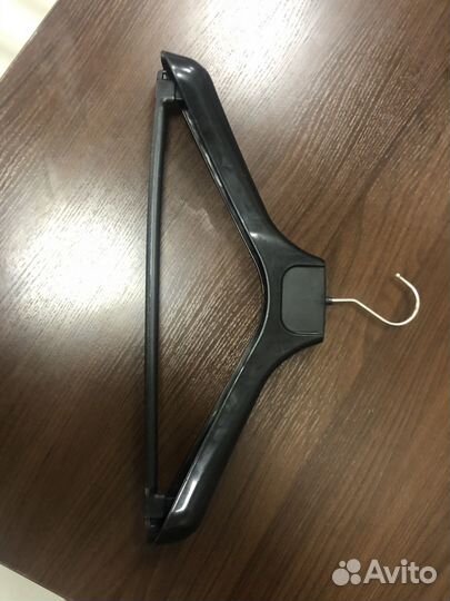 Вешалки плечики для одежды