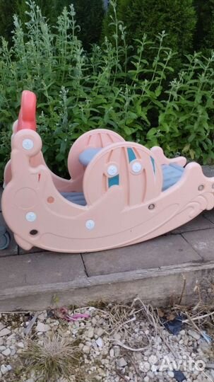 Детский горка качалка