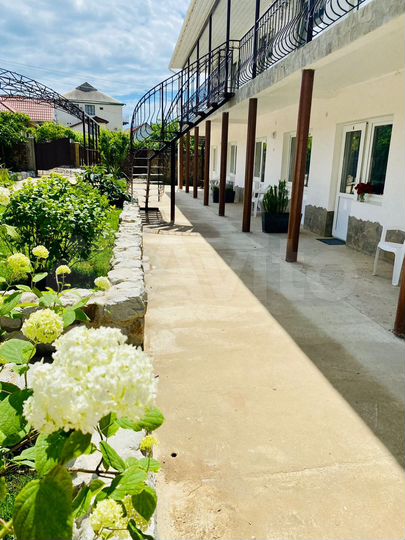 Дом 280 м² на участке 7 сот.