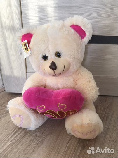 Плюшевый медведь