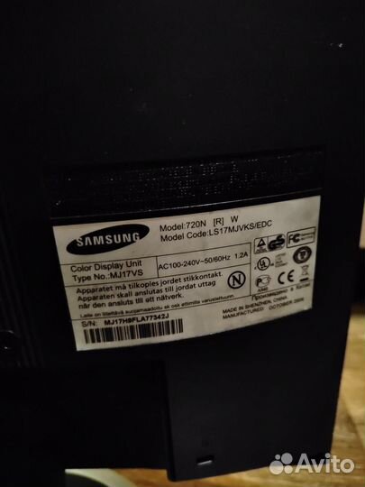 Монитор Samsung SyncMaster 720n