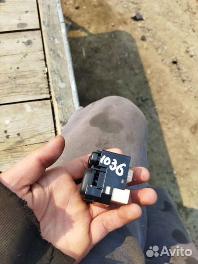 Блок управления зеркалами Toyota Caldina ST246