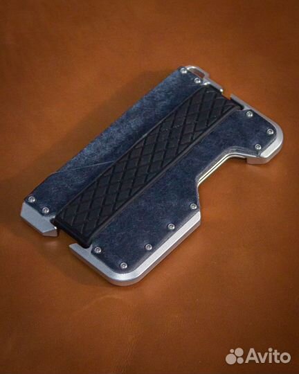 Изделия из кожи ручной работы