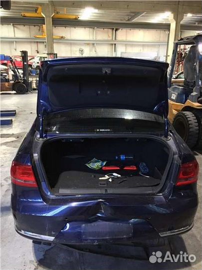 Разбор на запчасти Volkswagen Passat 7
