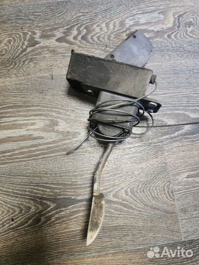 Педаль газа механическая тросовая Iveco EuroStar