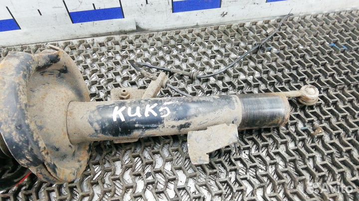 Стойка передняя Ford Kuga I (2008–2012)