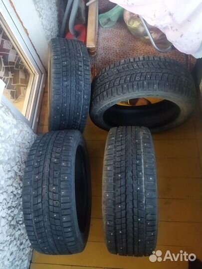 Dunlop SP Winter Ice 01 205/55 R16 94T