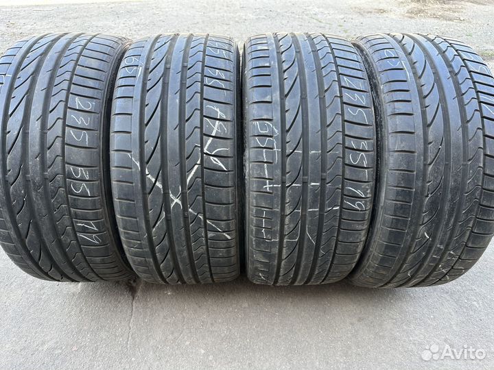 Bridgestone Potenza RE050A 235/35 R19