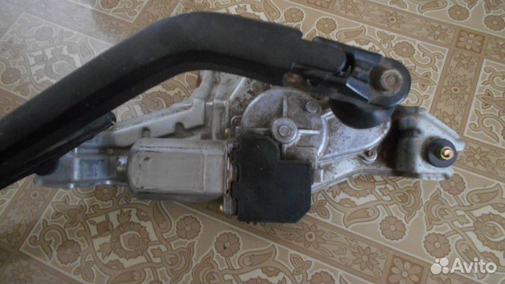 Дворник задний spacio 121 NZE в сборе