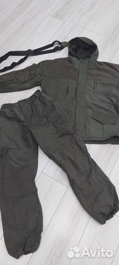 Костюм демисезонный 
