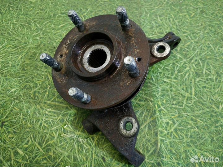 Кулак поворотный передний левый Kia Ceed ED G4FA