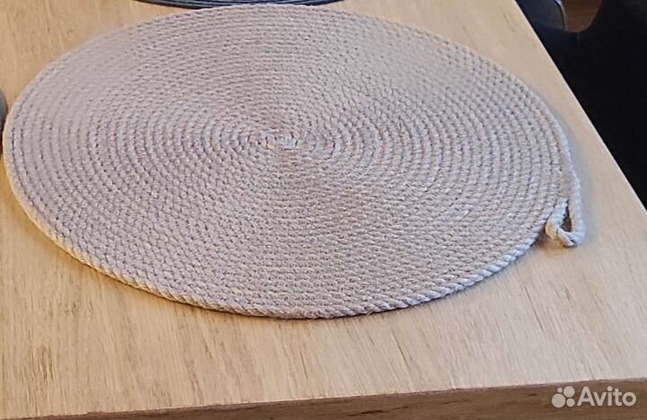 Коврик из джута