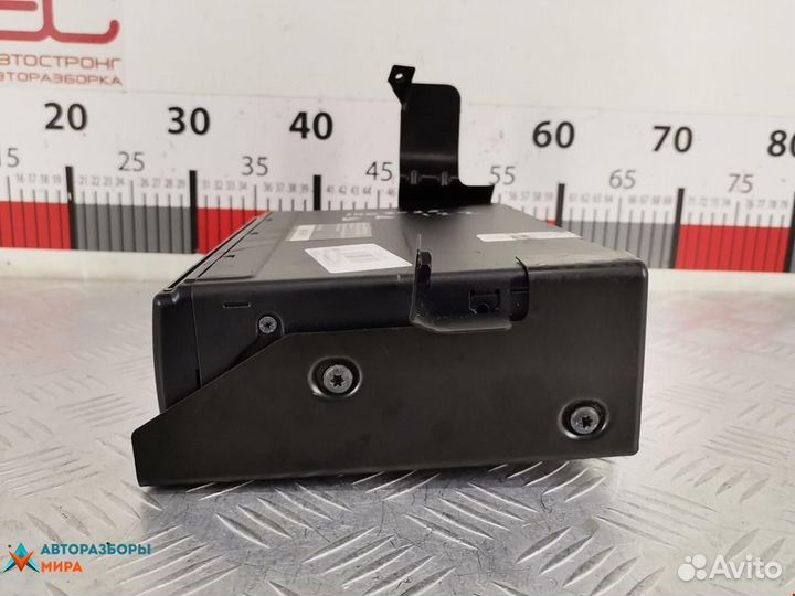 CD-чейнджер Volkswagen Touareg 2006 1J6035111