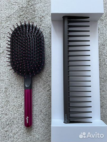 Набор расчесок Dyson Styling Set