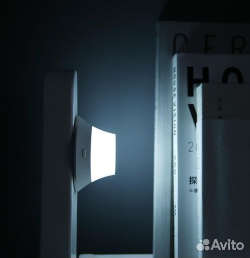 Xiaomi Yeelight Wireless Charging Night Light