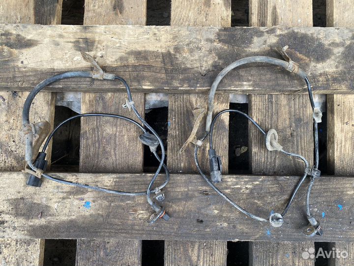 Задний датчик ABS Mitsubishi lancer 10