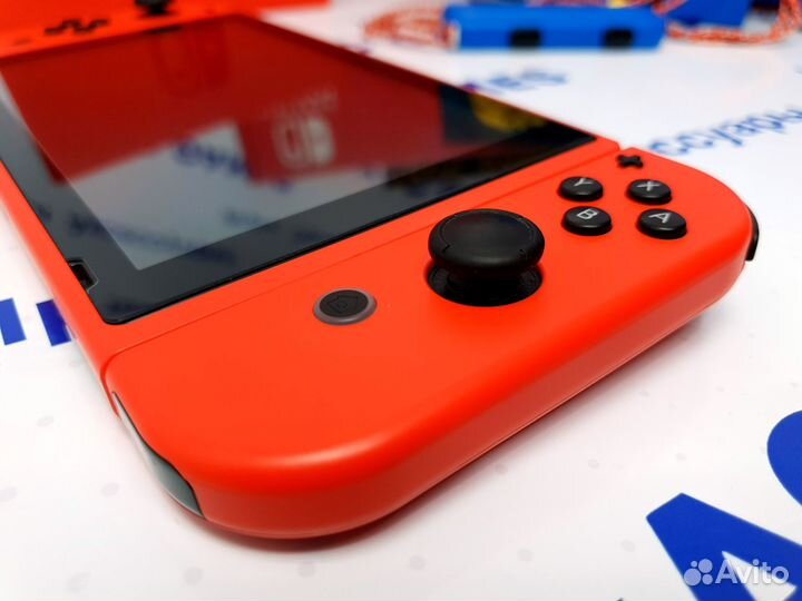 Nintendo Switch Mario Red & Blue
