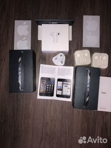 Корока от iPhonи наушники