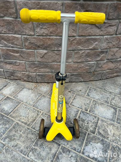 Самокат mini micro deluxe led