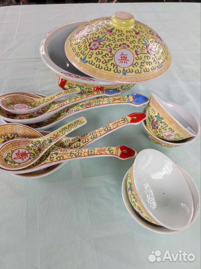 Набор столовой посуды