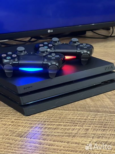 Sony playstation 4 PS4 pro 1tb с играми