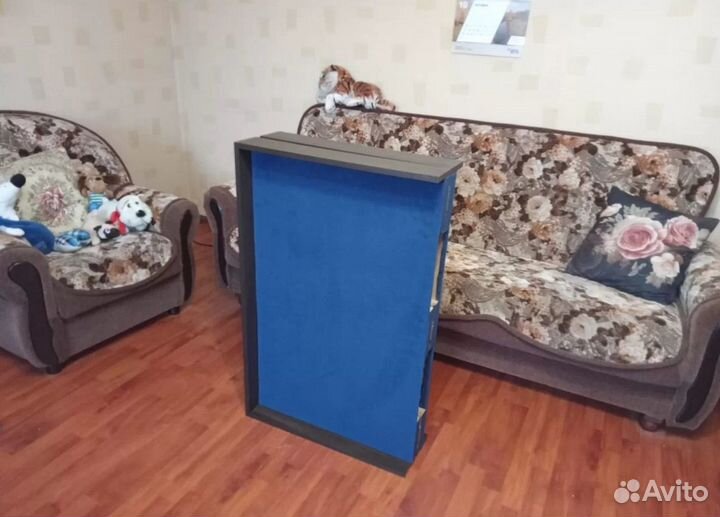 Стол для настольных игр складной