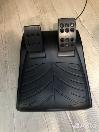 Руль Logitech Driving force gt