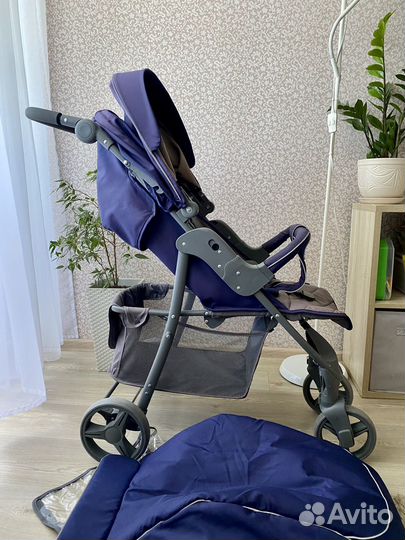 Прогулочная коляска