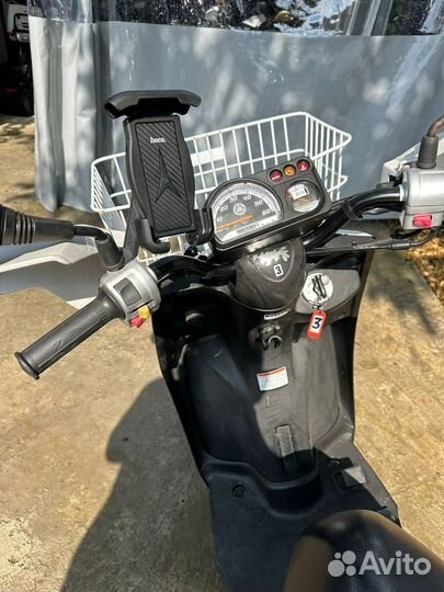 Для курьера аренда мопед