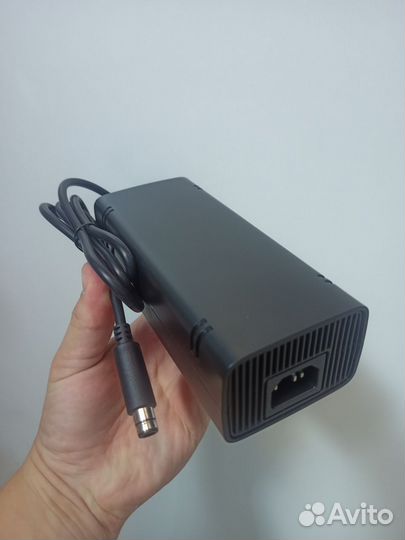 Блок питания Xbox 360 e, 12V 9.6A